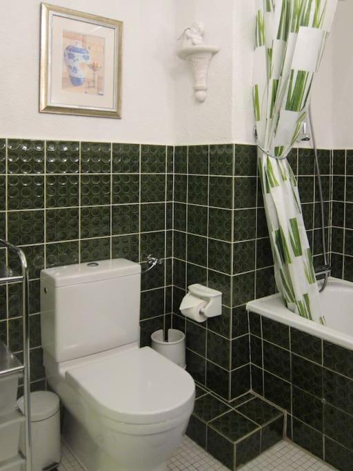 Modernes 1 Zimmer Luxusappartement Kleiner Roland Mit Parkplatz Und Balkon In Bremen Naehe Zentrum Dış mekan fotoğraf
