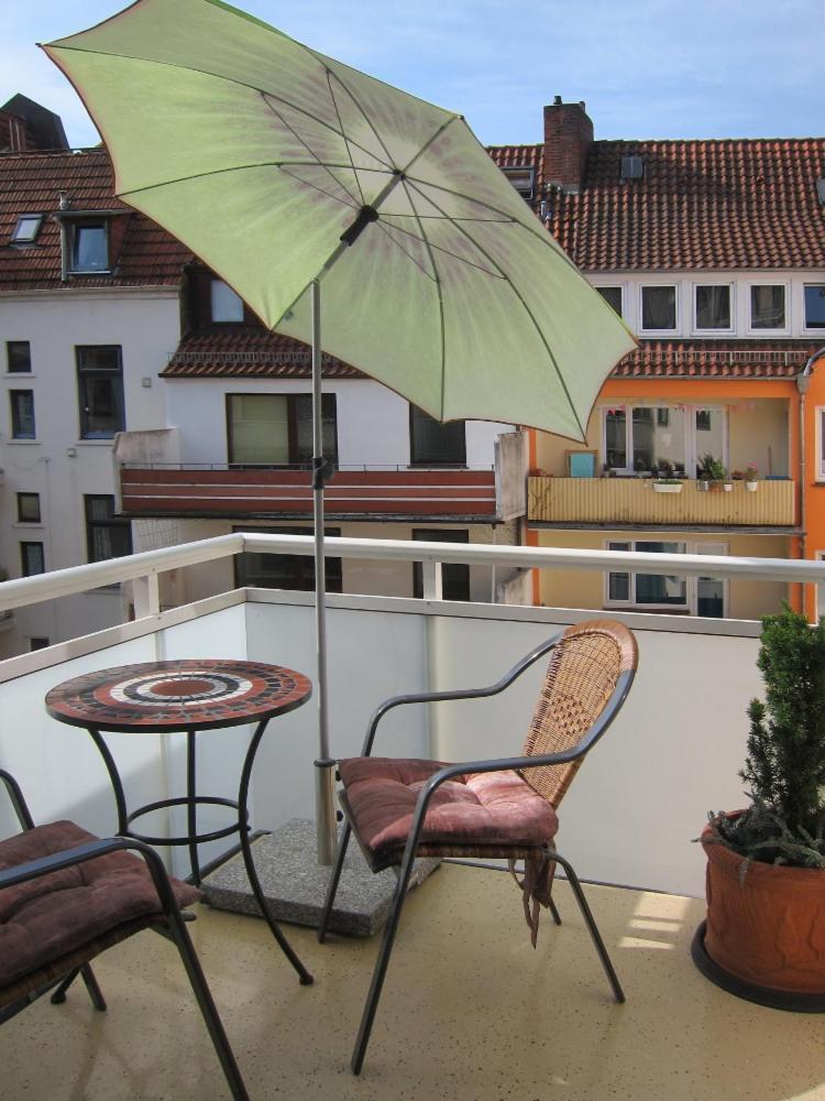 Modernes 1 Zimmer Luxusappartement Kleiner Roland Mit Parkplatz Und Balkon In Bremen Naehe Zentrum Dış mekan fotoğraf